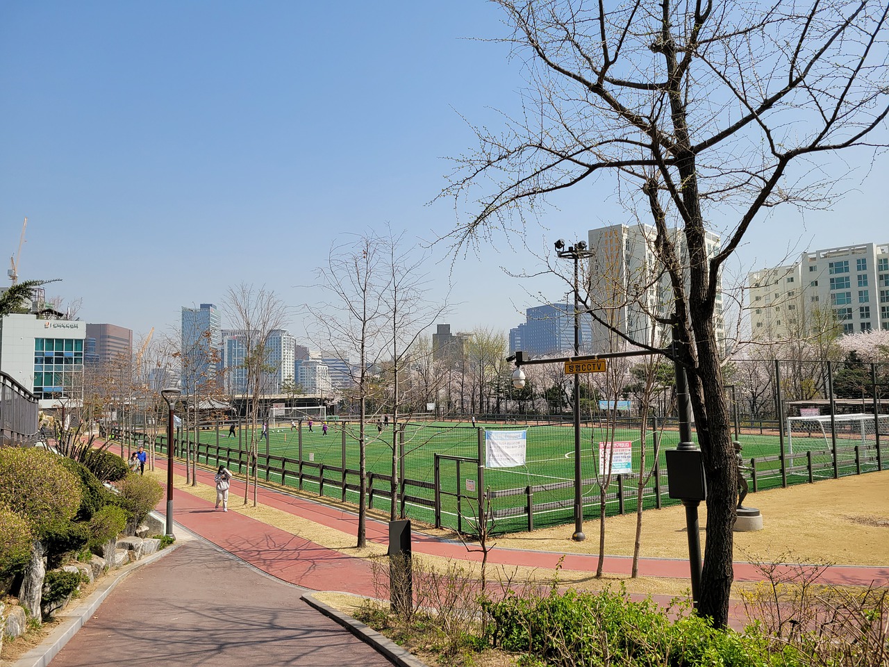 也为球迷奉 也为球迷奉