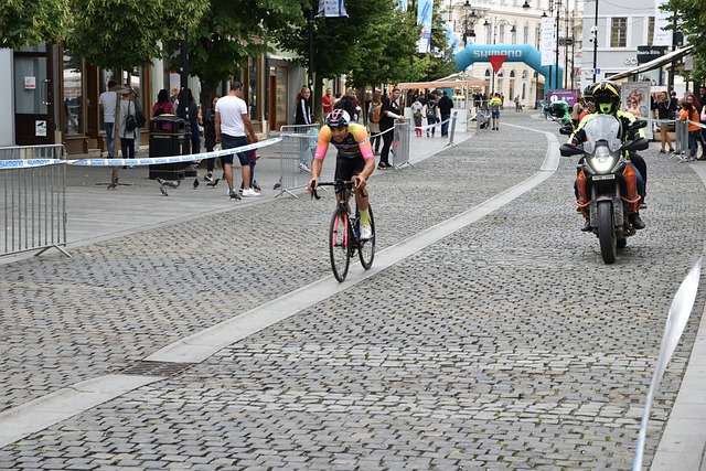 成为当下许 成为当下许